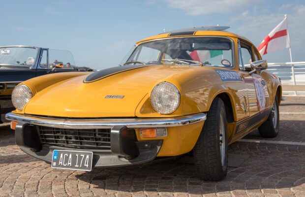 Benefits of Buying Used Brake Calipers for Classic Car Collectors: Focus on Triumph Spitfire